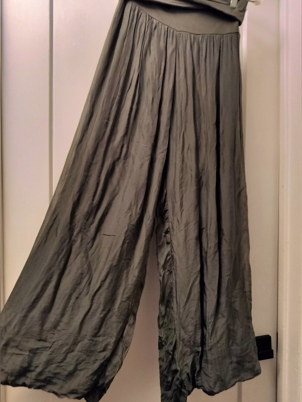 Flowy Silk Wide-Leg Olive Green Palazzo Pants